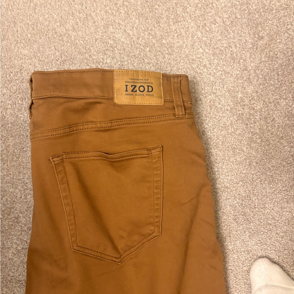 Izod Men's Brown Chinos - Picture 2 of 3